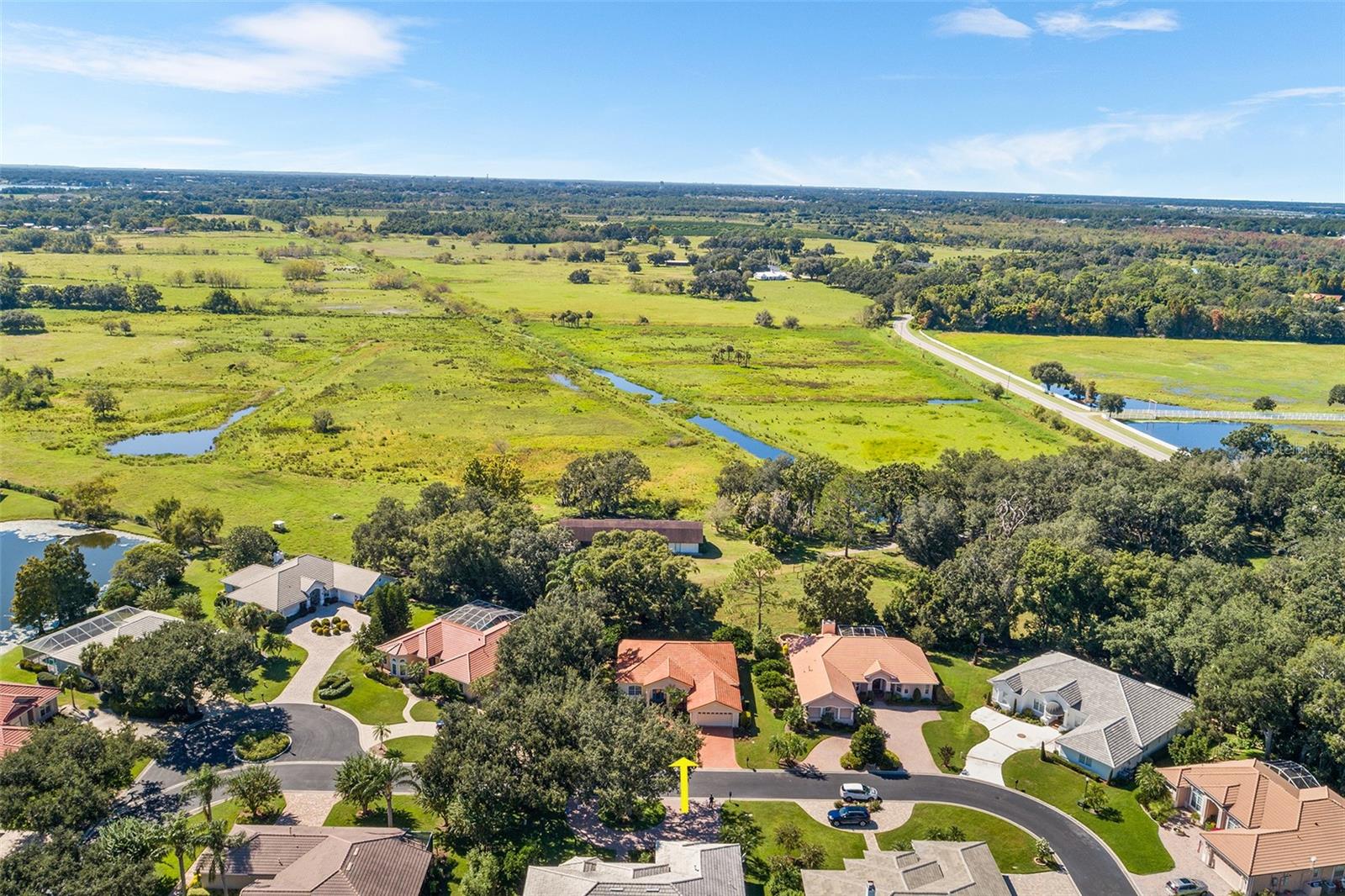 126 Lake Region Circle, Winter Haven, FL 33881