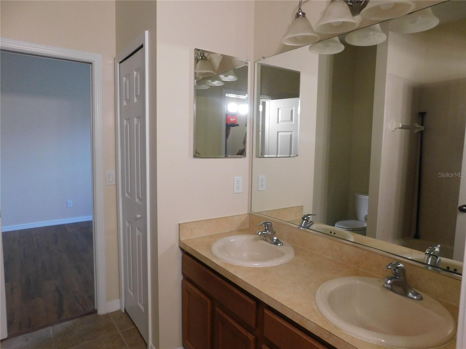 2507 Hobblebrush, North Port, FL 34289