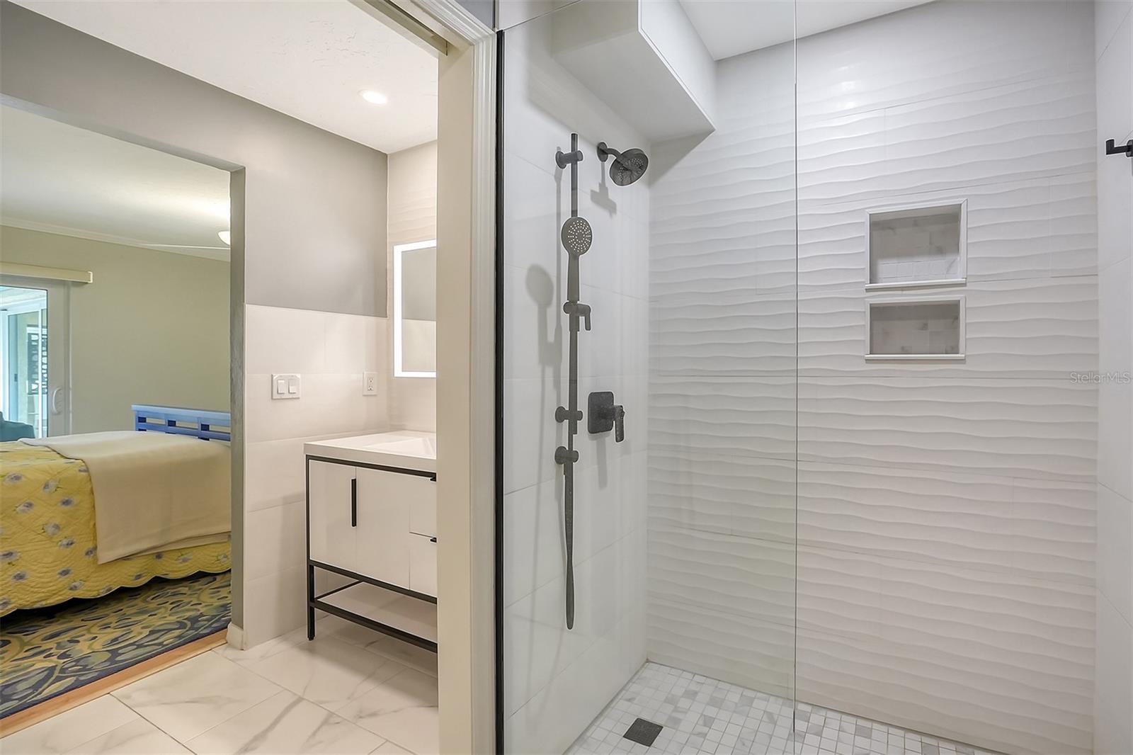 4234 Gulf of Mexico Unit E2, Longboat Key, FL 34228