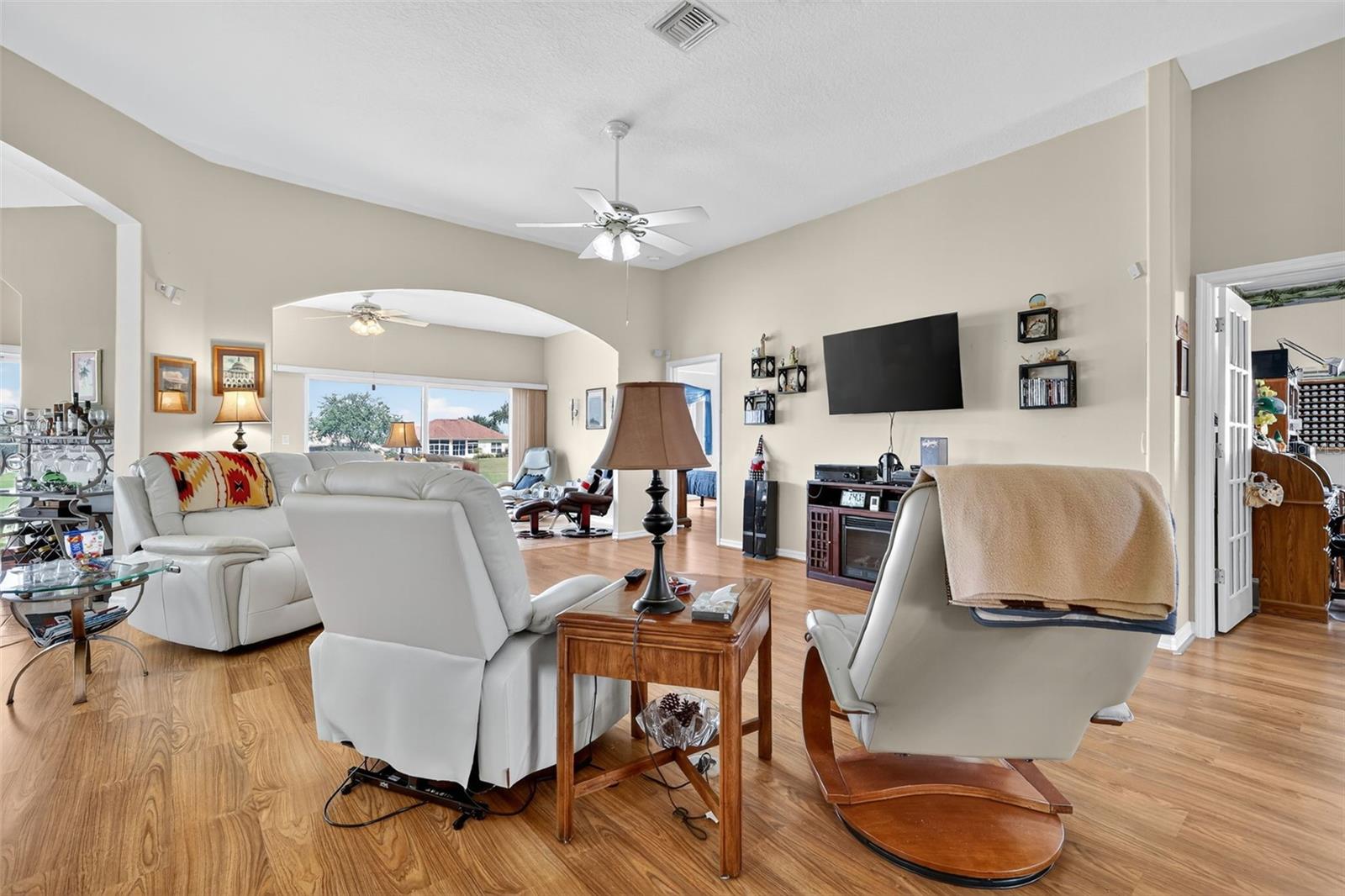 4528 Glen Coe, Leesburg, FL 34748