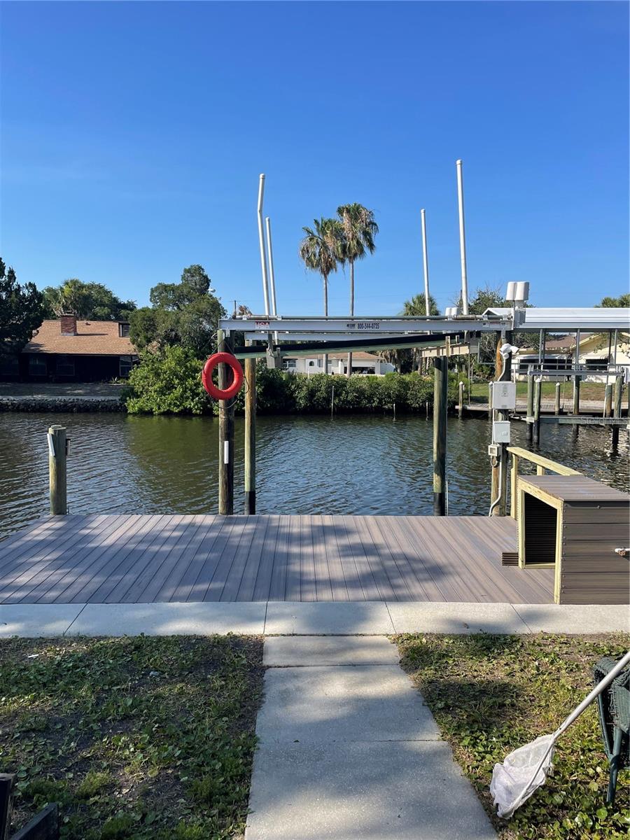 11711 Bayshore, Crystal River, FL 34429