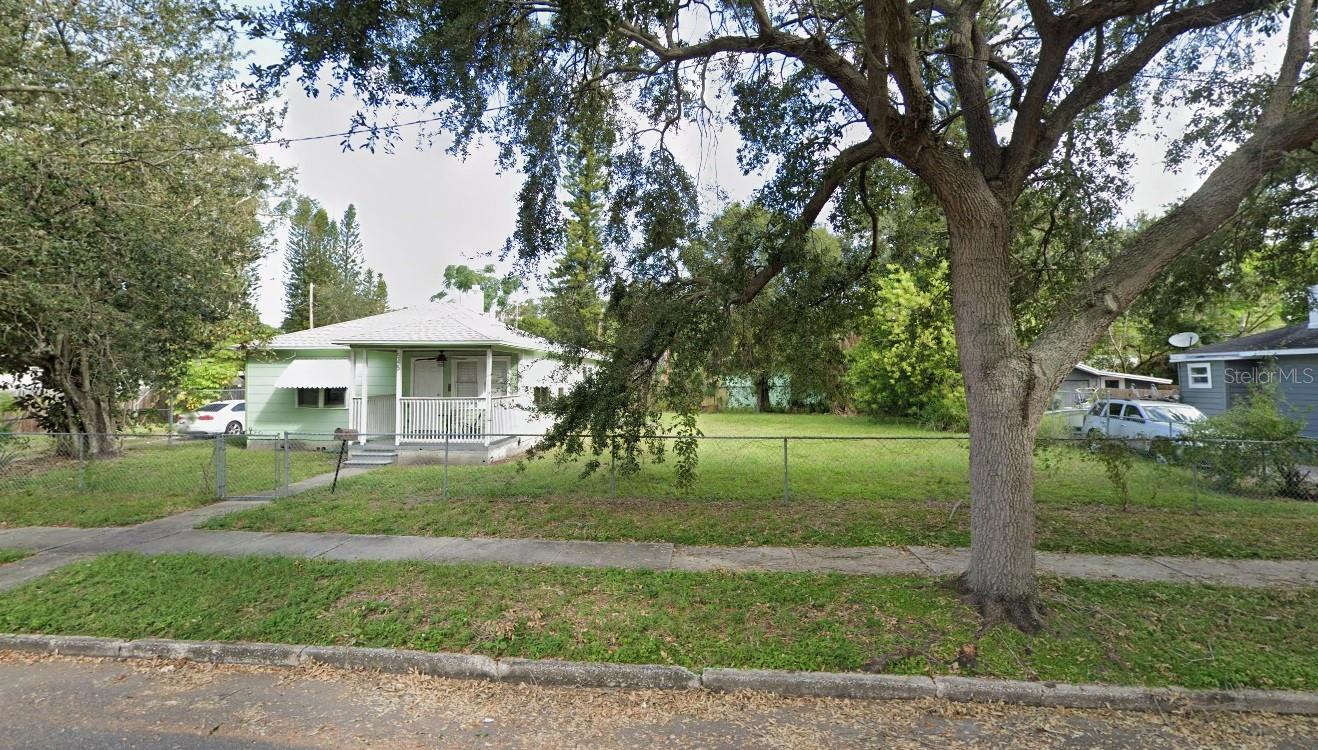545 15th, St Petersburg, FL 33701