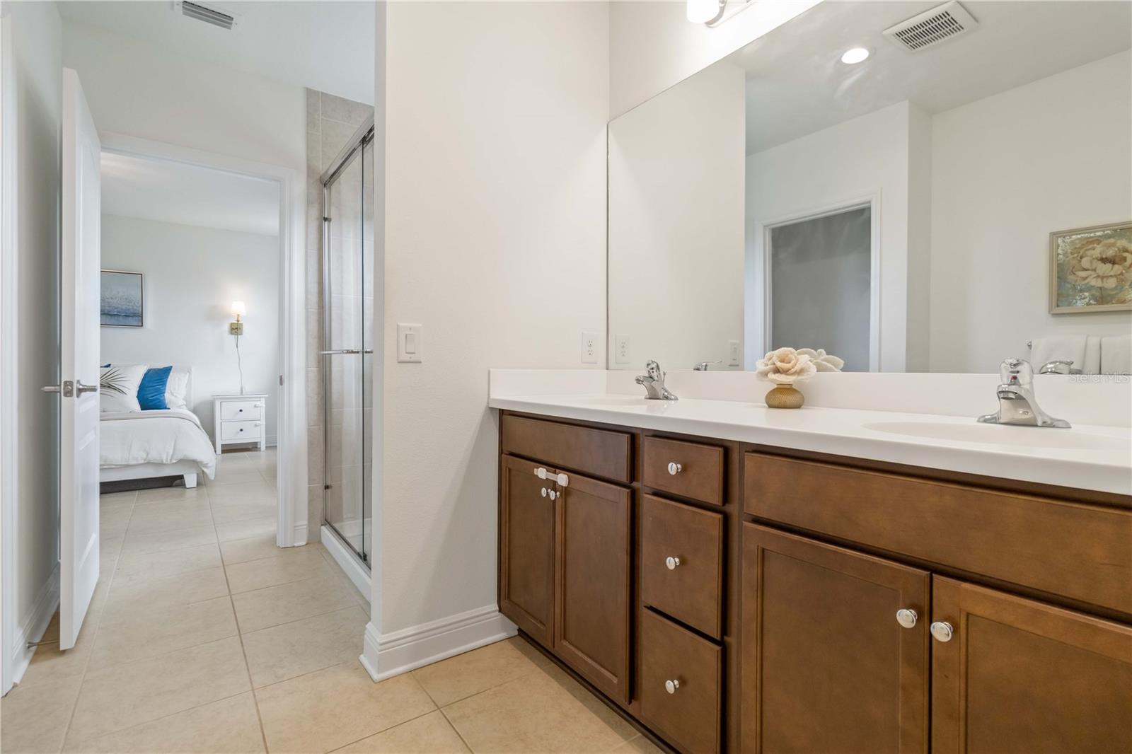 10109 Canaveral, Sarasota, FL 34241