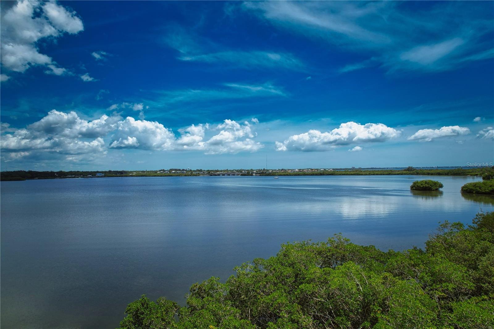 160 Bayshore, Terra Ceia, FL 34250