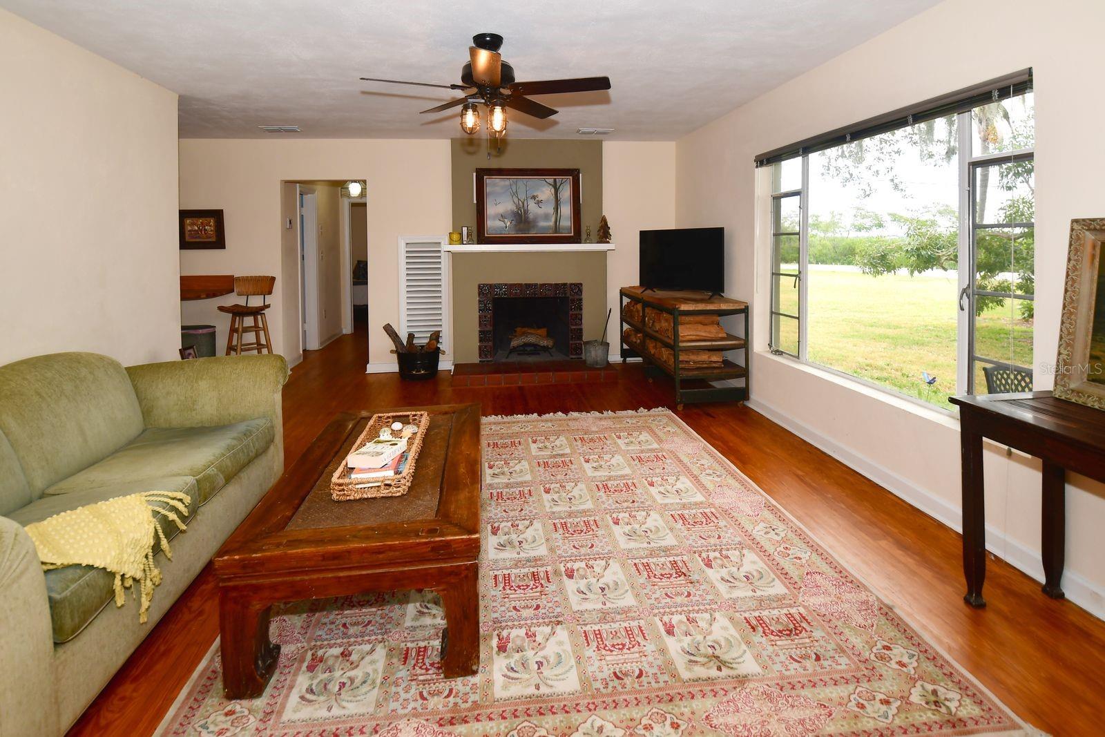 160 Bayshore, Terra Ceia, FL 34250