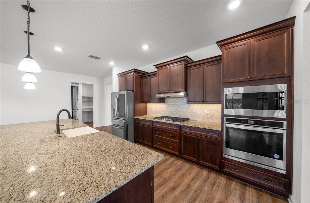 8233 93rd, Ocala, FL 34481