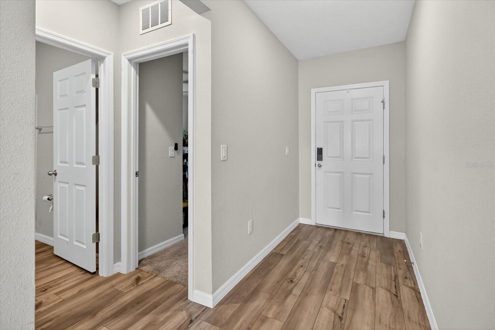 14716 Gallop Run, Lithia, FL 33547