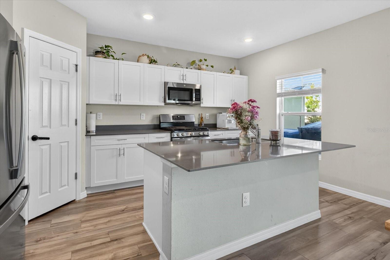 14716 Gallop Run, Lithia, FL 33547