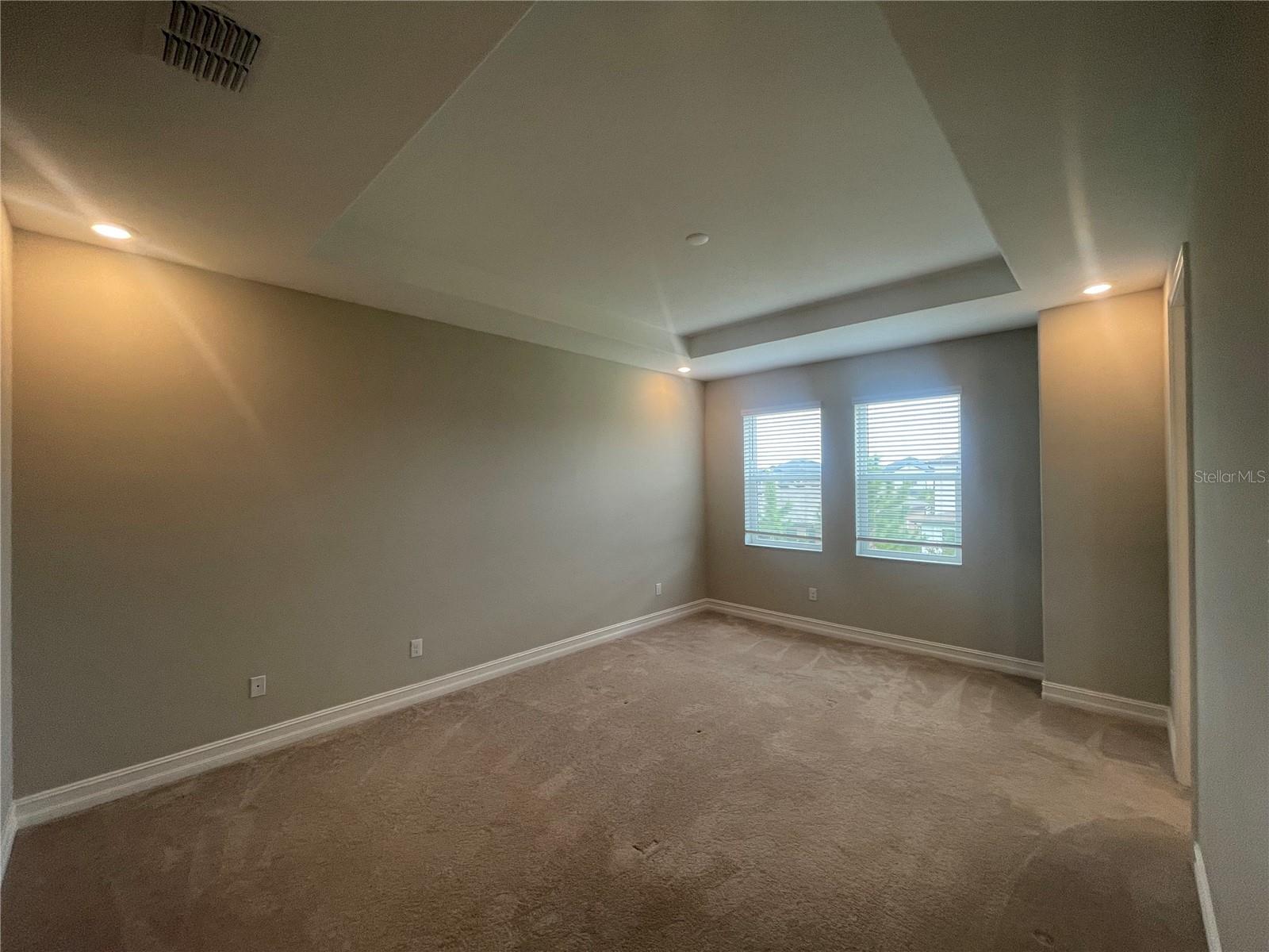 4596 Almada, Wesley Chapel, FL 33543