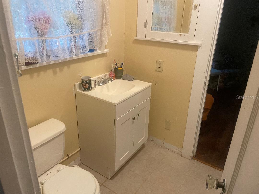 635 9th, Gainesville, FL 32601