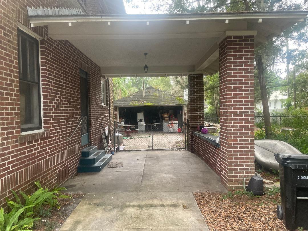 635 9th, Gainesville, FL 32601