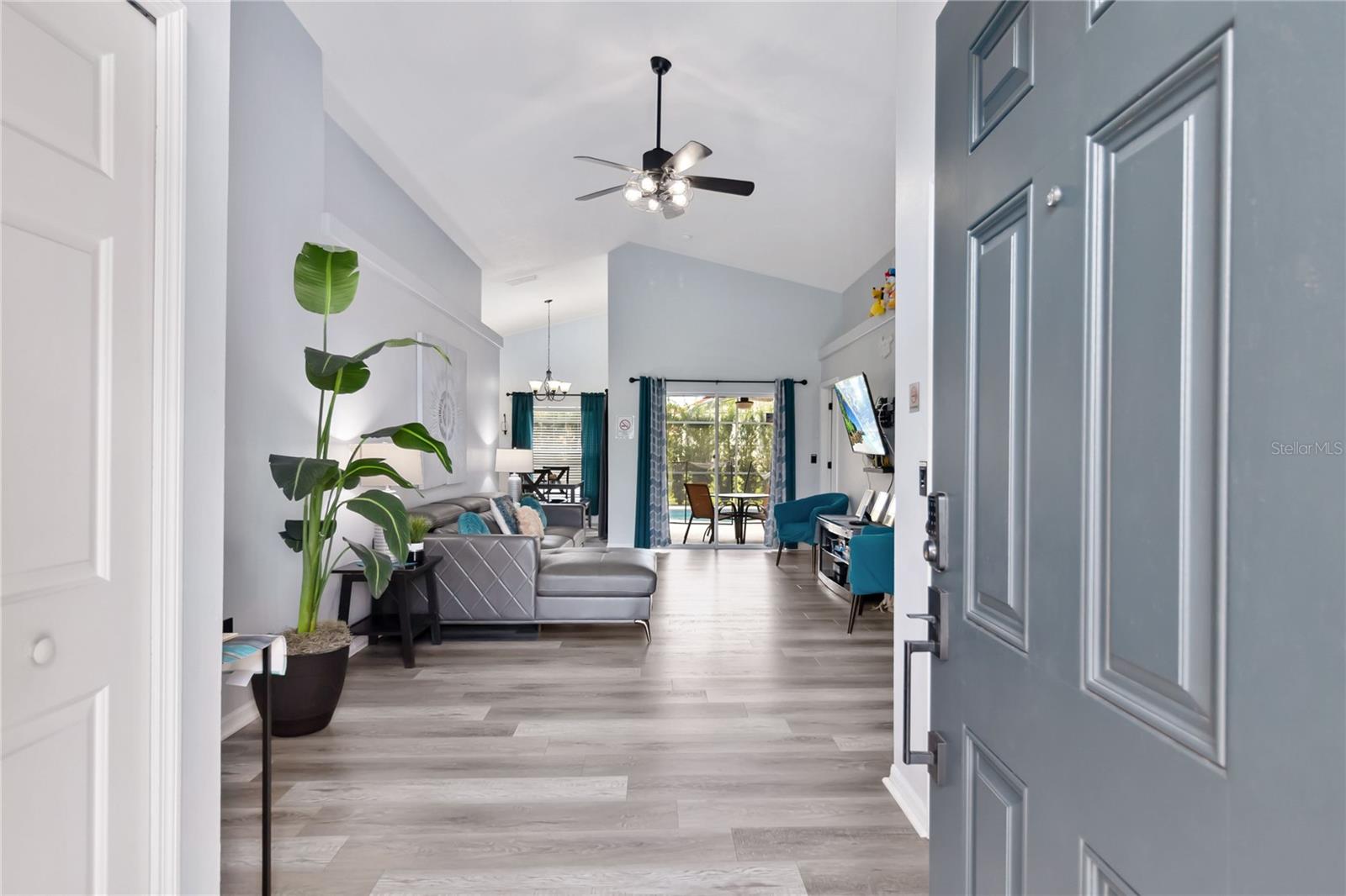 205 Hummingbird, Davenport, FL 33896