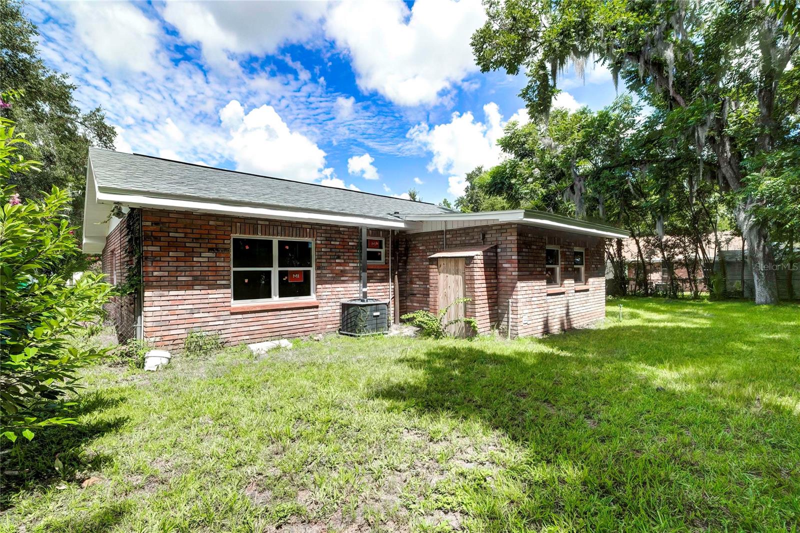 614 Powell, Wildwood, FL 34785