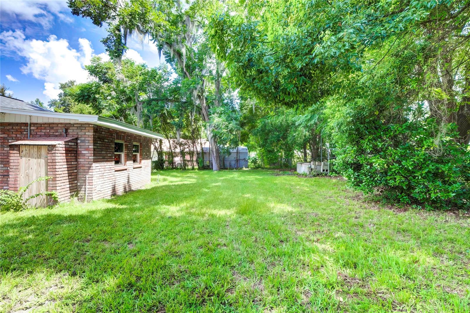 614 Powell, Wildwood, FL 34785