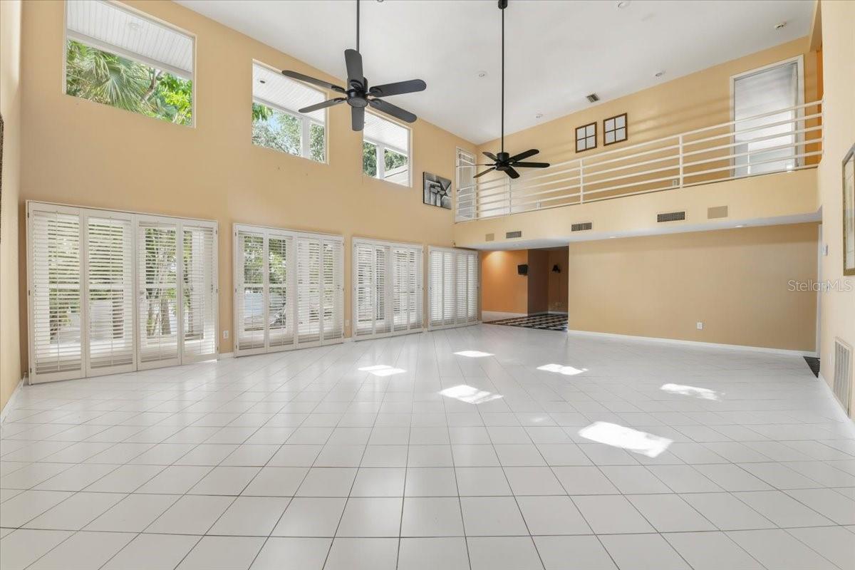 2713 Chambray, Tampa, FL 33611