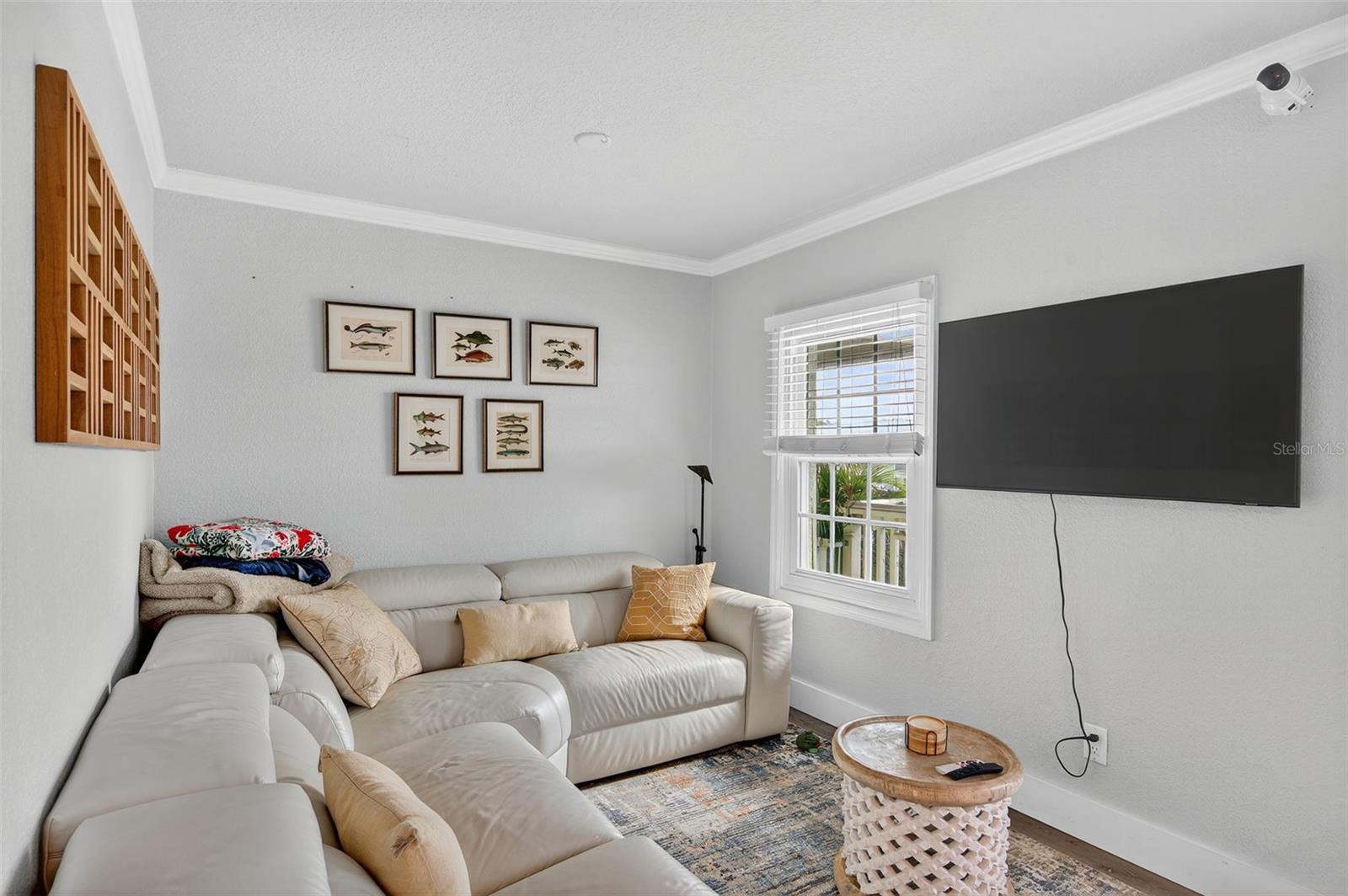 4924 Beach Unit F, St Petersburg, FL 33705