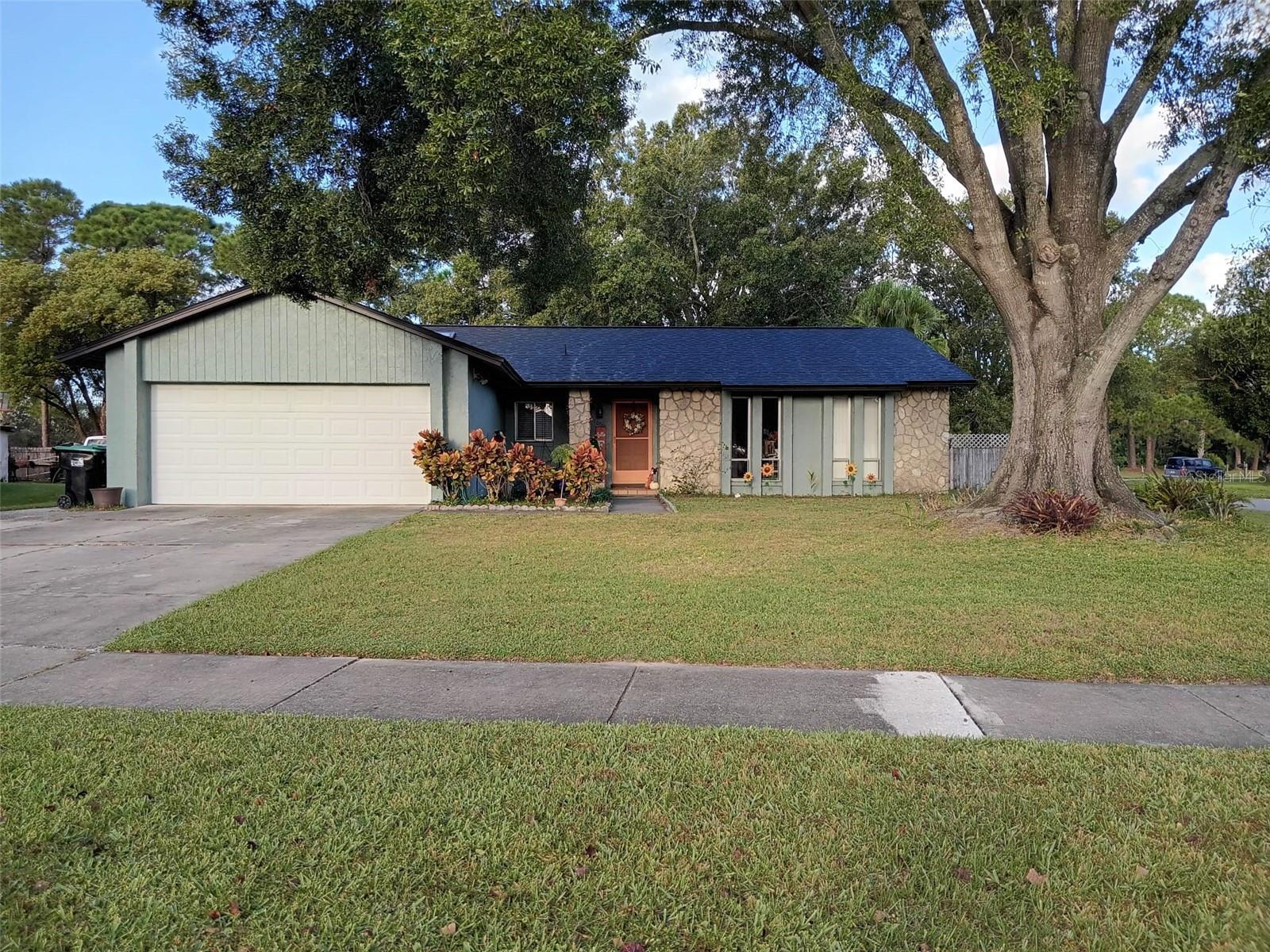 10700 Gardenwood, Orlando, FL 32837