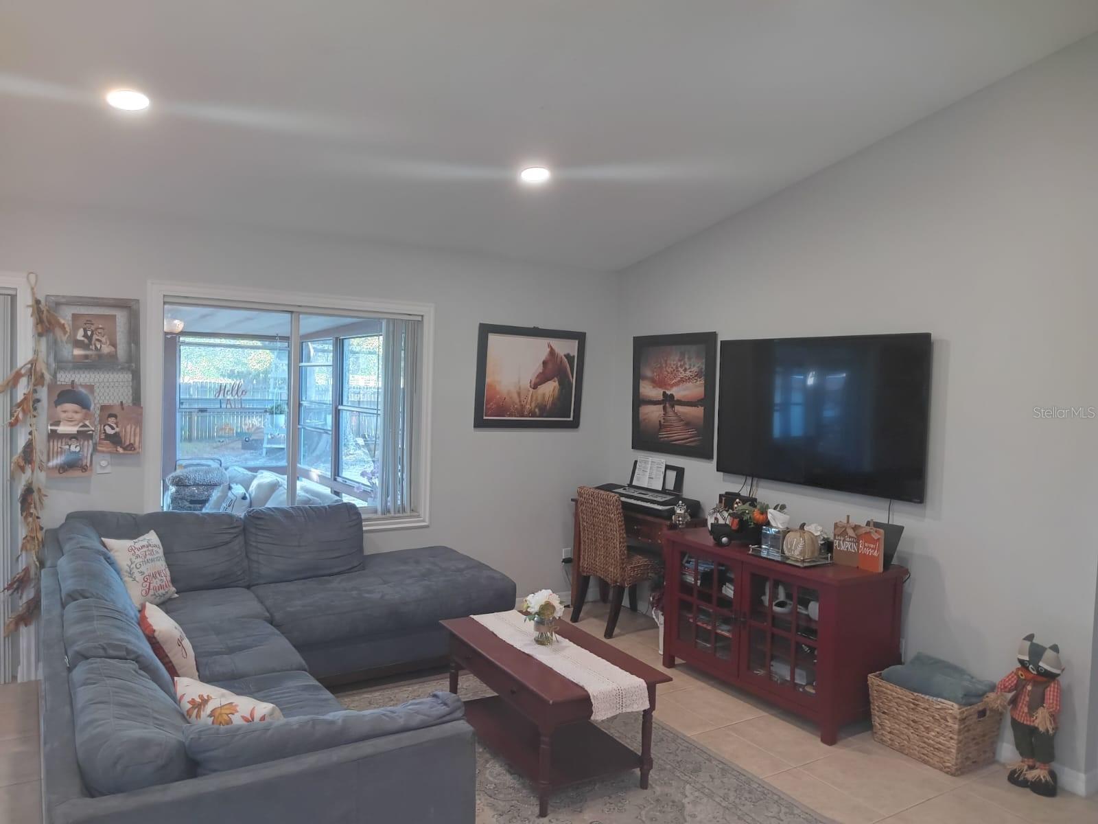 10700 Gardenwood, Orlando, FL 32837