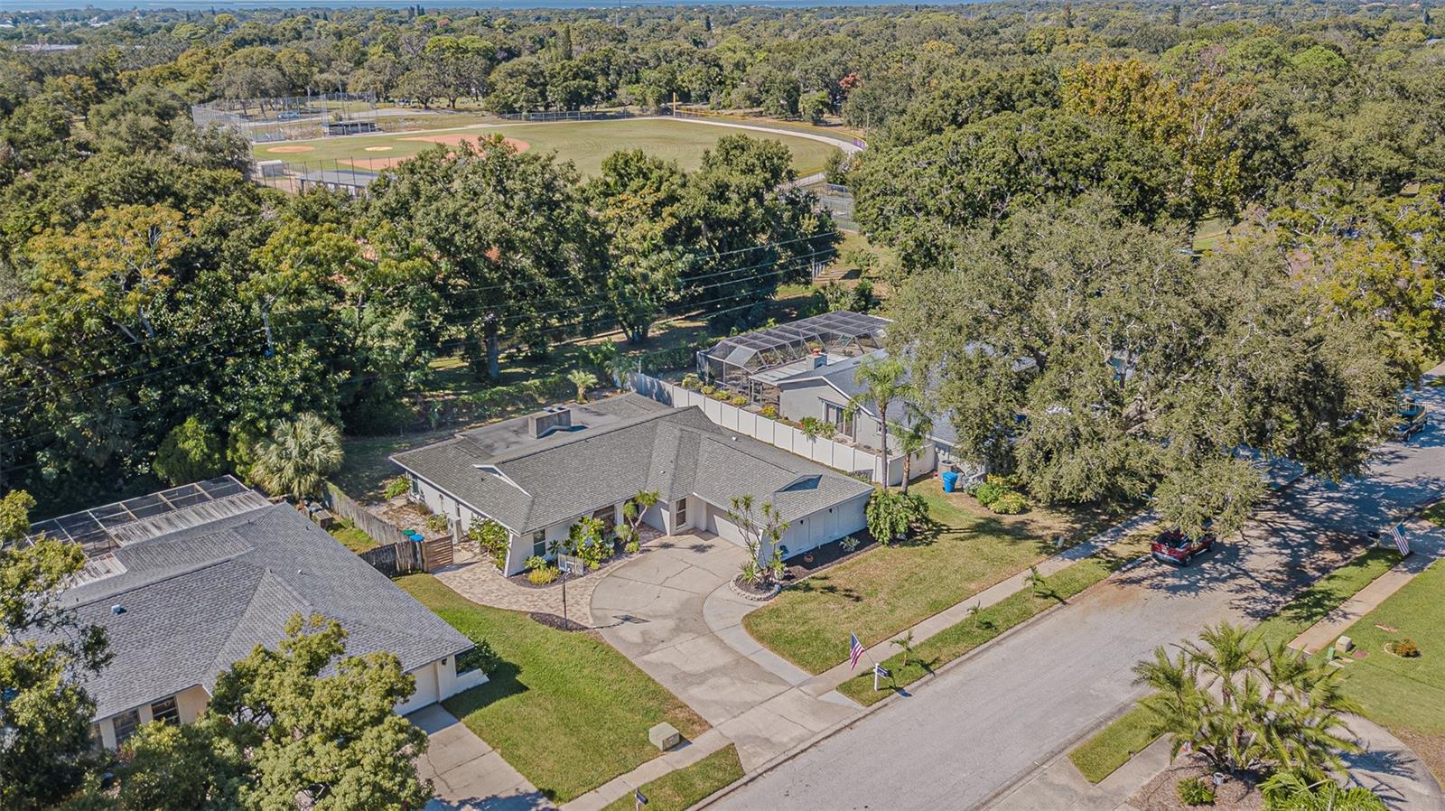 565 Sandy Hook, Palm Harbor, FL 34683