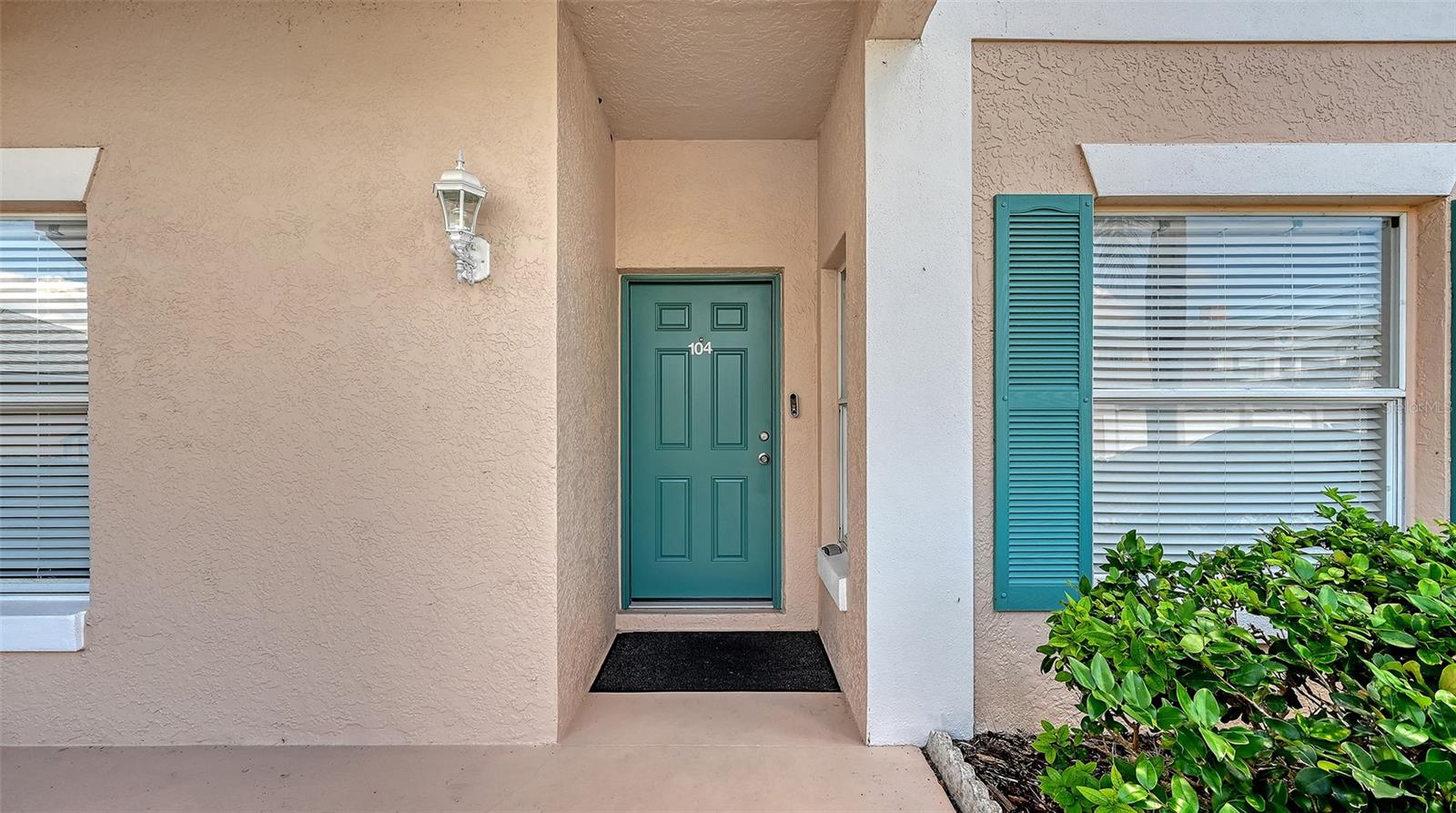4207 Caddie Unit 104, Bradenton, FL 34203