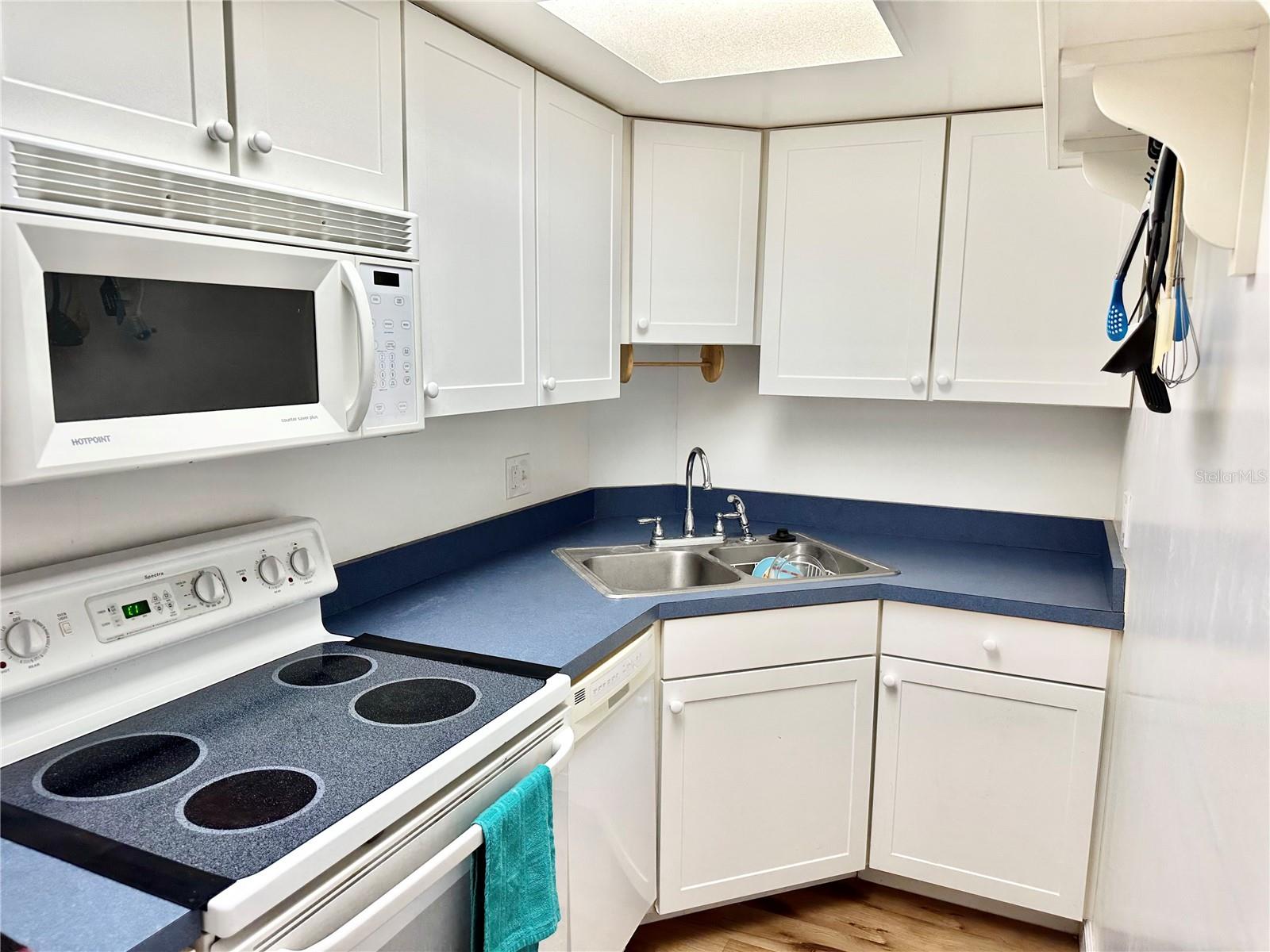100 Waverly Unit 302, Clearwater, FL 33756