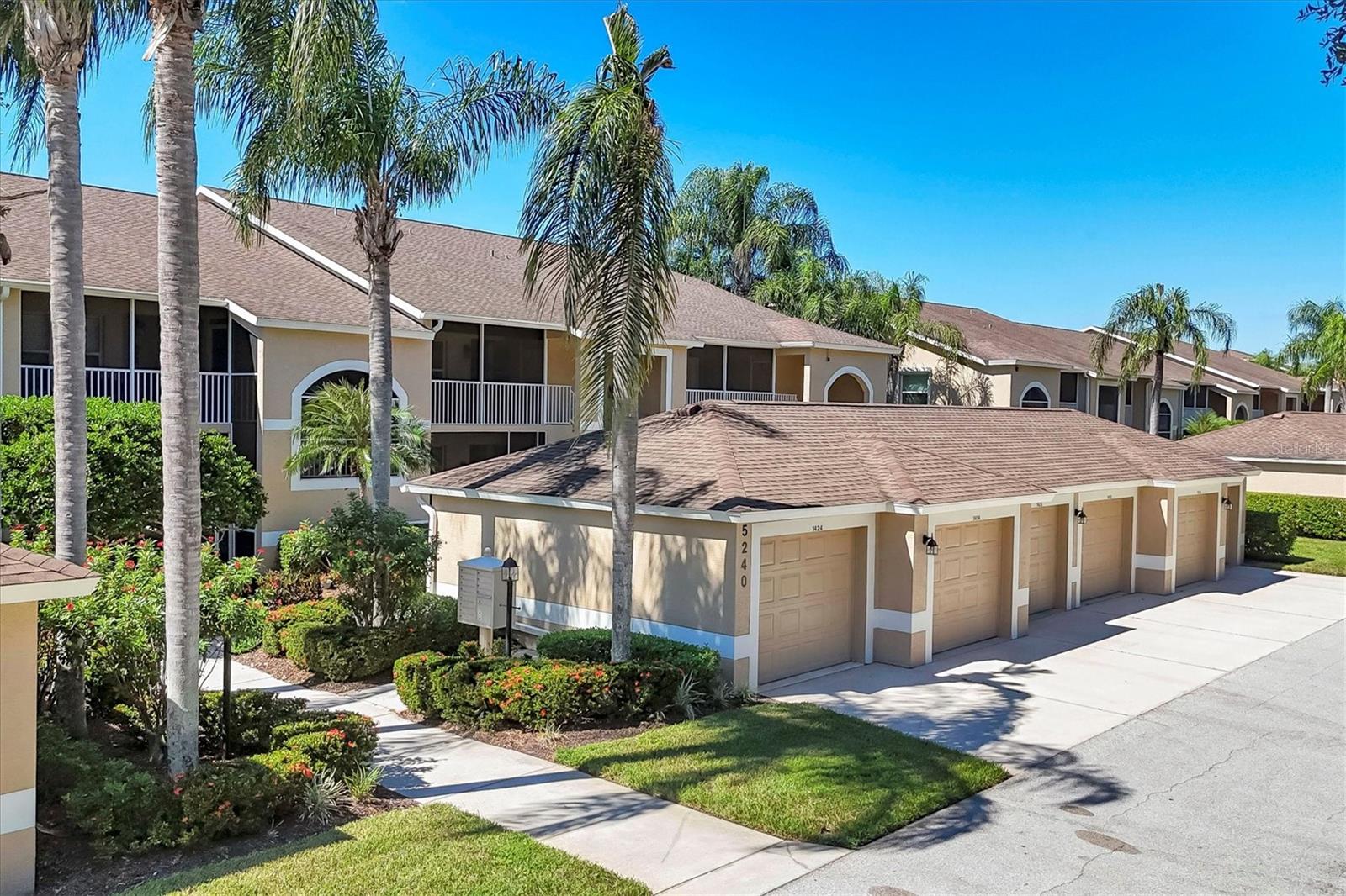 5240 Hyland Hills Unit 1426, Sarasota, FL 34241