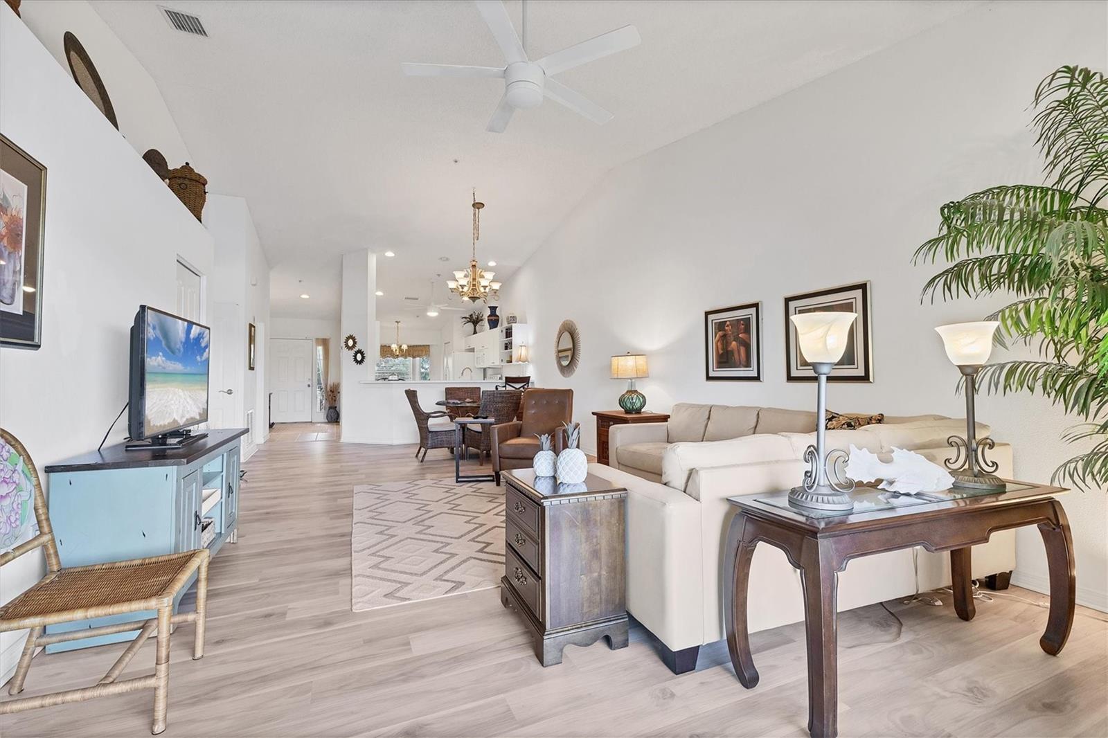 5240 Hyland Hills Unit 1426, Sarasota, FL 34241