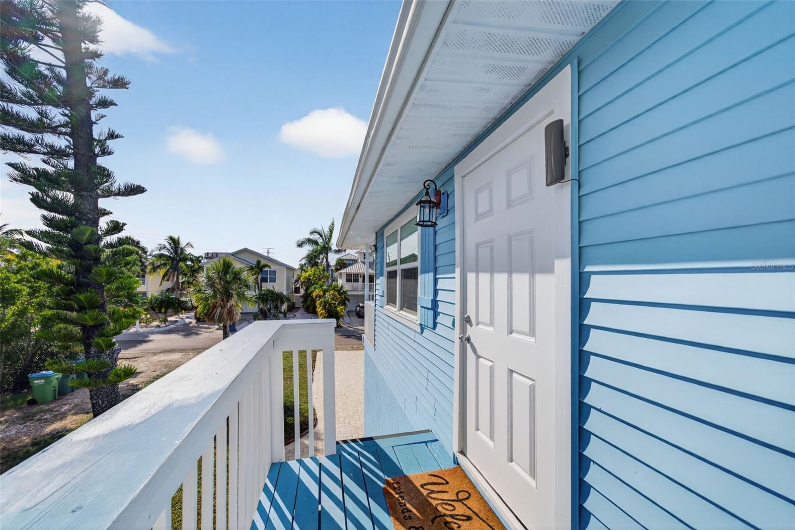2915 Avenue C, Holmes Beach, FL 34217