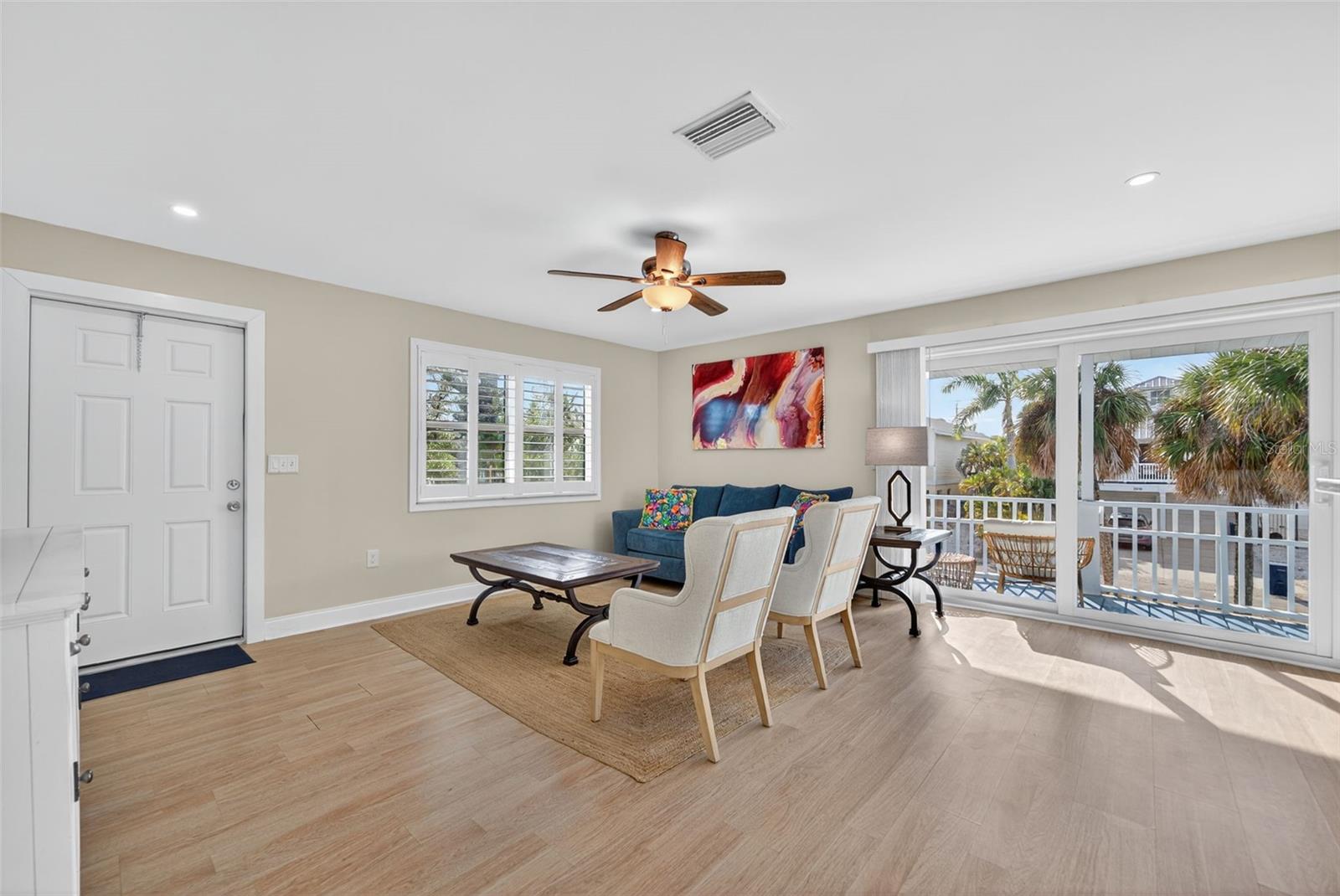 2915 Avenue C, Holmes Beach, FL 34217