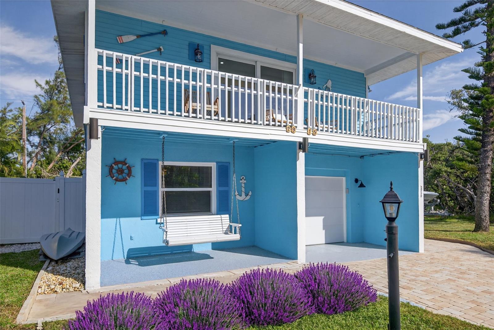 2915 Avenue C, Holmes Beach, FL 34217