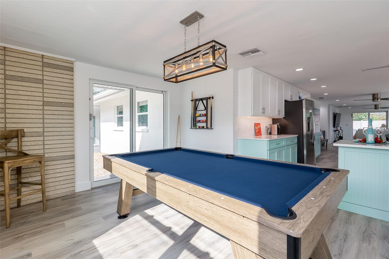 408 71st, Holmes Beach, FL 34217