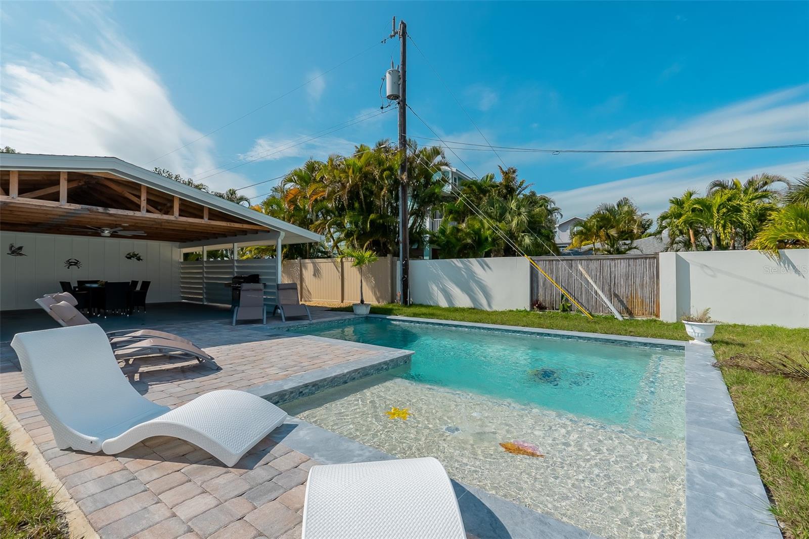 408 71st, Holmes Beach, FL 34217
