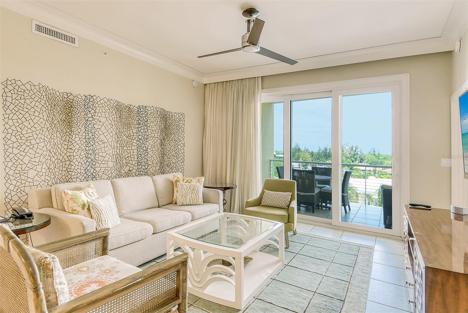 915 Seaside Unit 607, Weeks 14-15, Sarasota, FL 34242