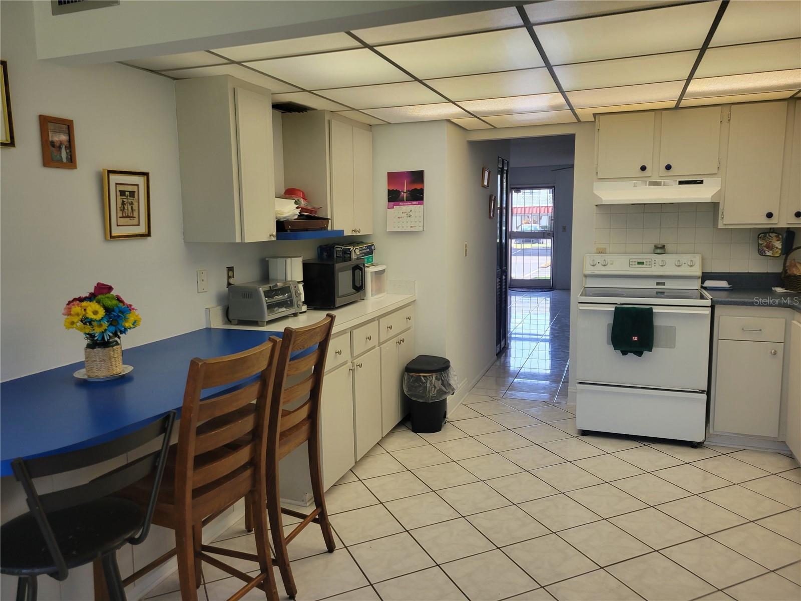 4915 Bay Unit 122, St Petersburg, FL 33703