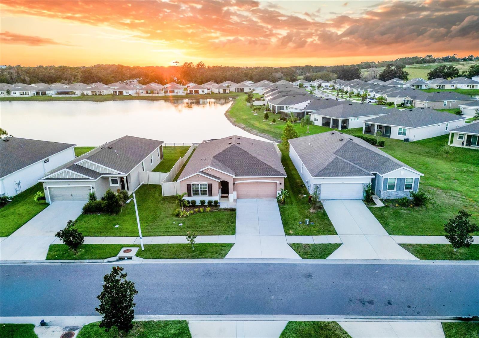8349 Wheat Stone, Zephyrhills, FL 33540