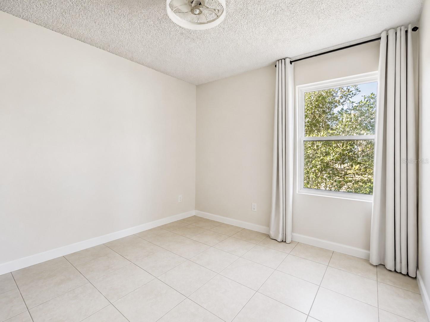 2548 Grassy Point Unit 202, Lake Mary, FL 32746