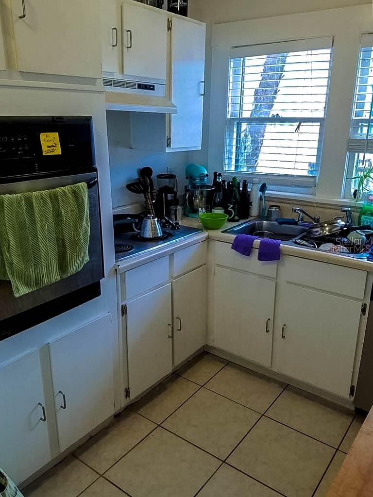 1210 Highland, St Petersburg, FL 33701