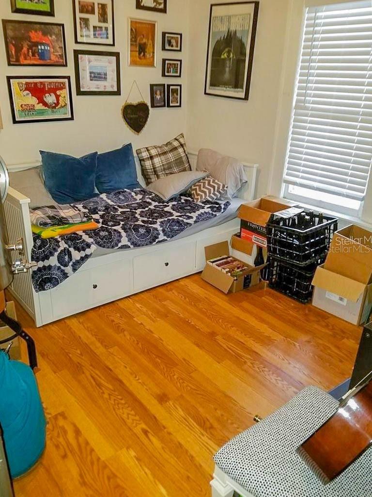 1210 Highland, St Petersburg, FL 33701