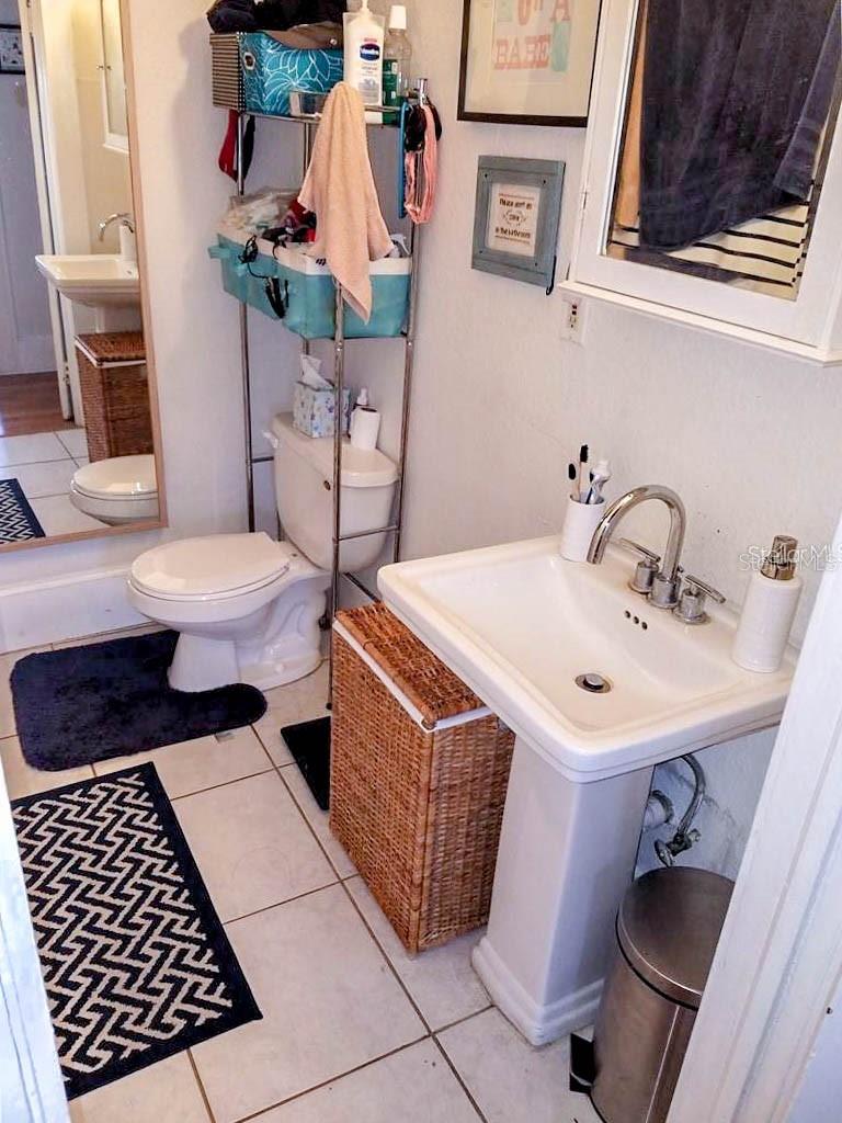 1210 Highland, St Petersburg, FL 33701