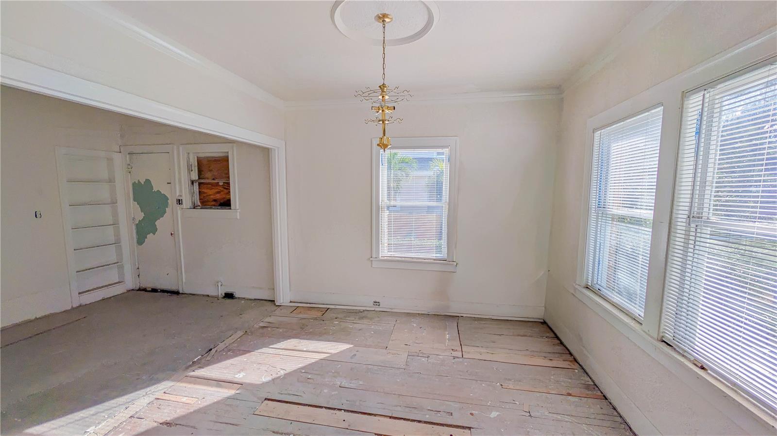 852 4th, St Petersburg, FL 33701