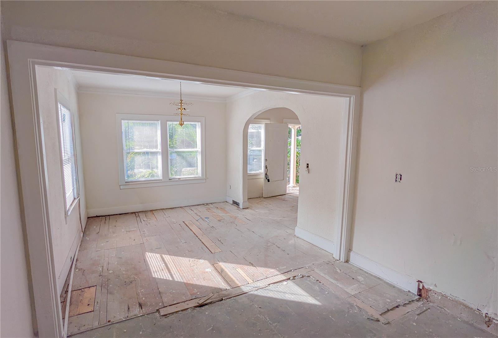 852 4th, St Petersburg, FL 33701