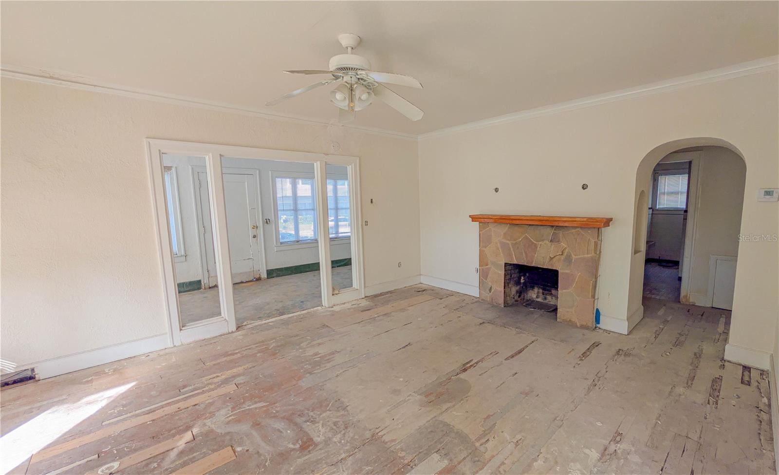 852 4th, St Petersburg, FL 33701