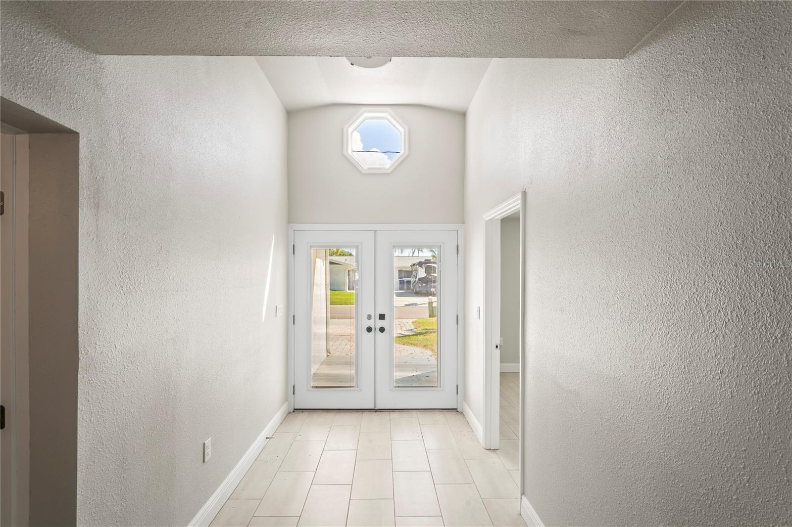 516 Crystal, Madeira Beach, FL 33708