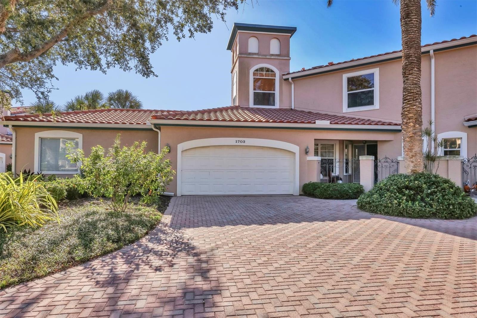 1703 Starling Unit 1703, Sarasota, FL 34231