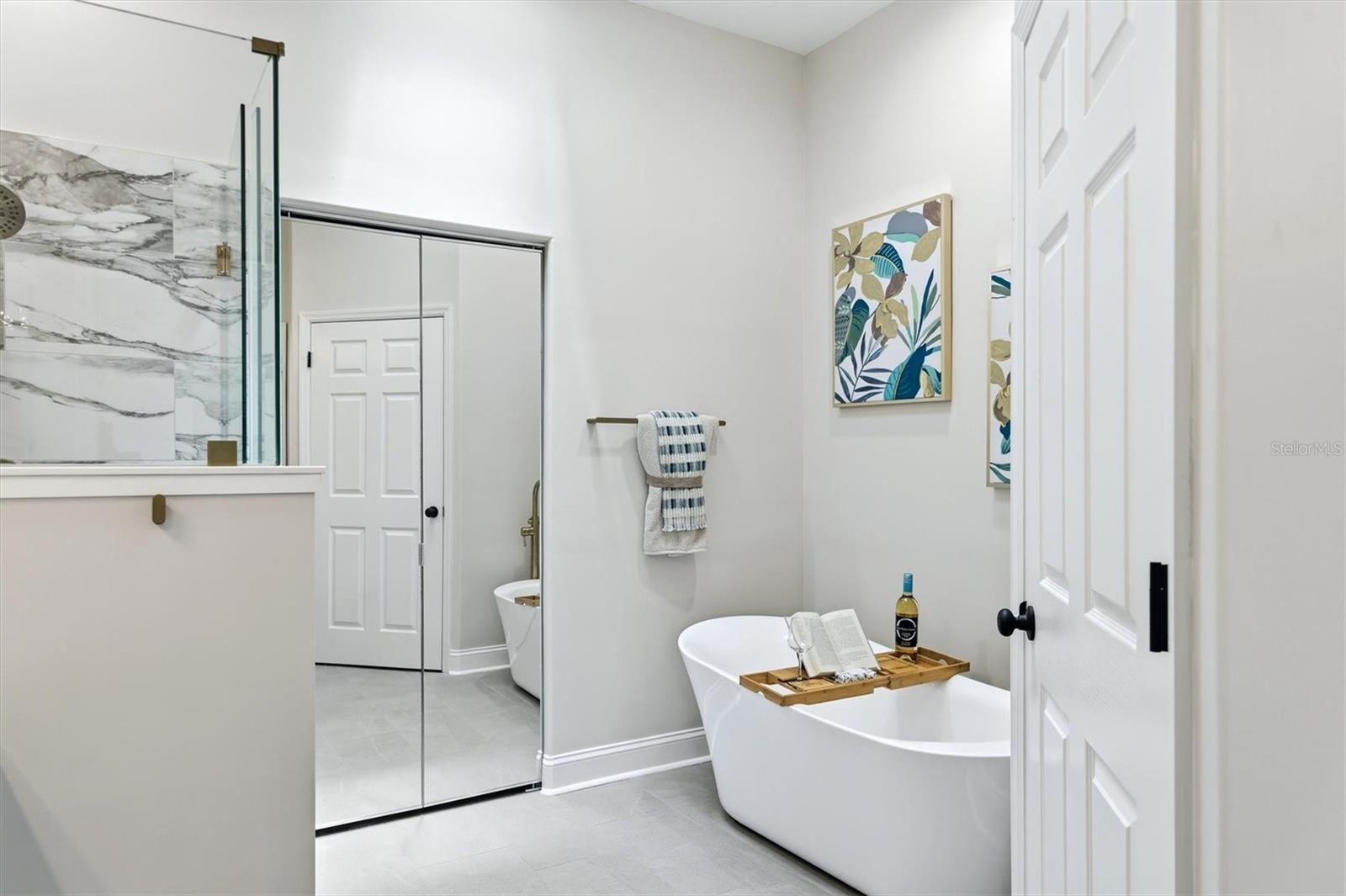 1703 Starling Unit 1703, Sarasota, FL 34231
