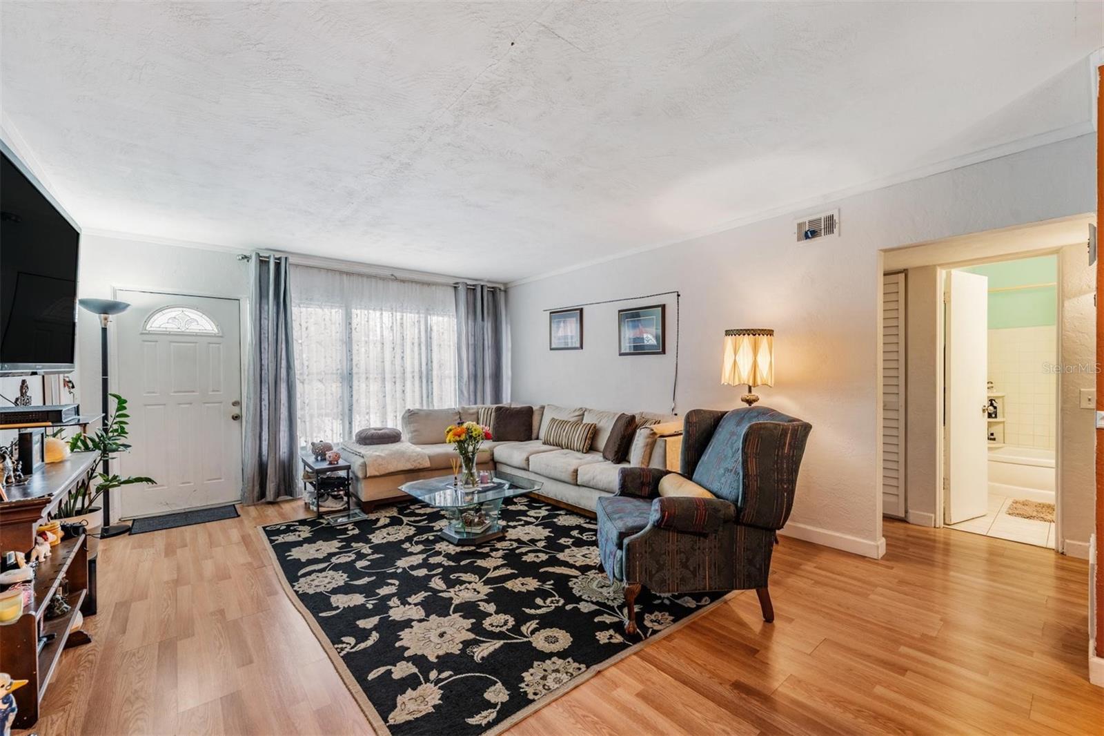 5665 40th Unit 407, Kenneth City, FL 33709