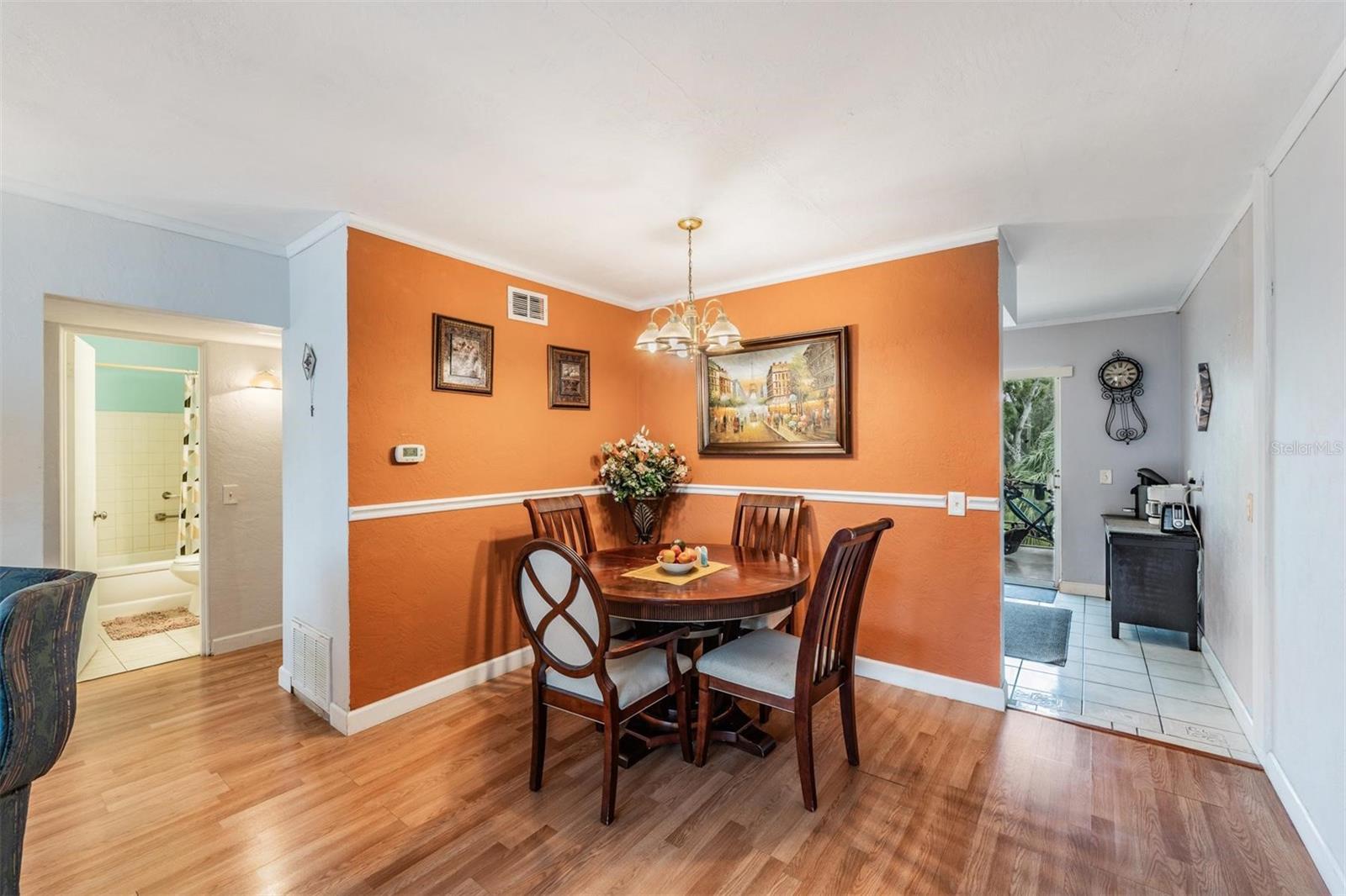 5665 40th Unit 407, Kenneth City, FL 33709