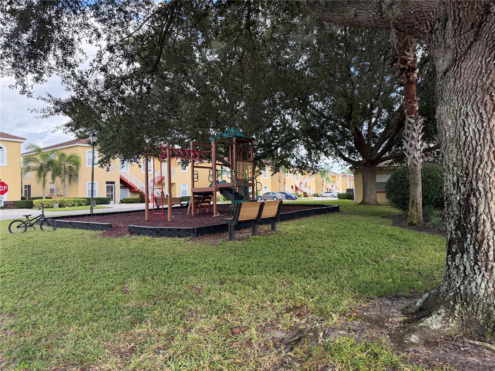 353 Port Pleasant Unit 353, Kissimmee, FL 34759