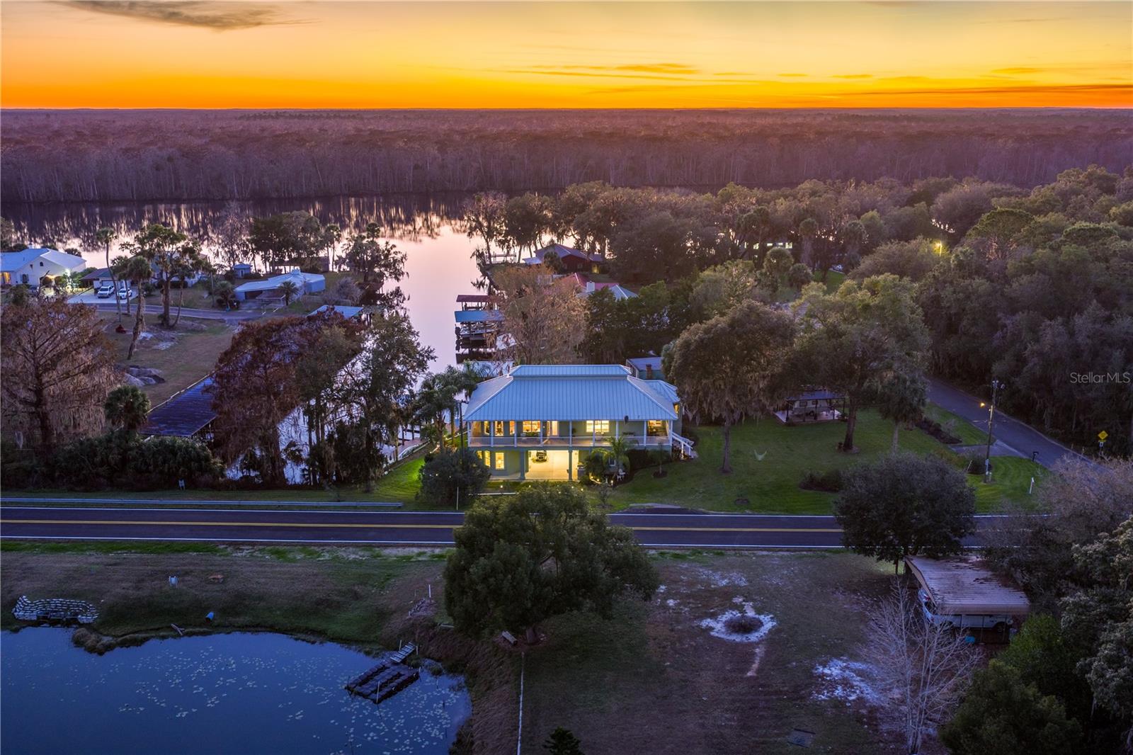 301 Saratoga, Satsuma, FL 32189