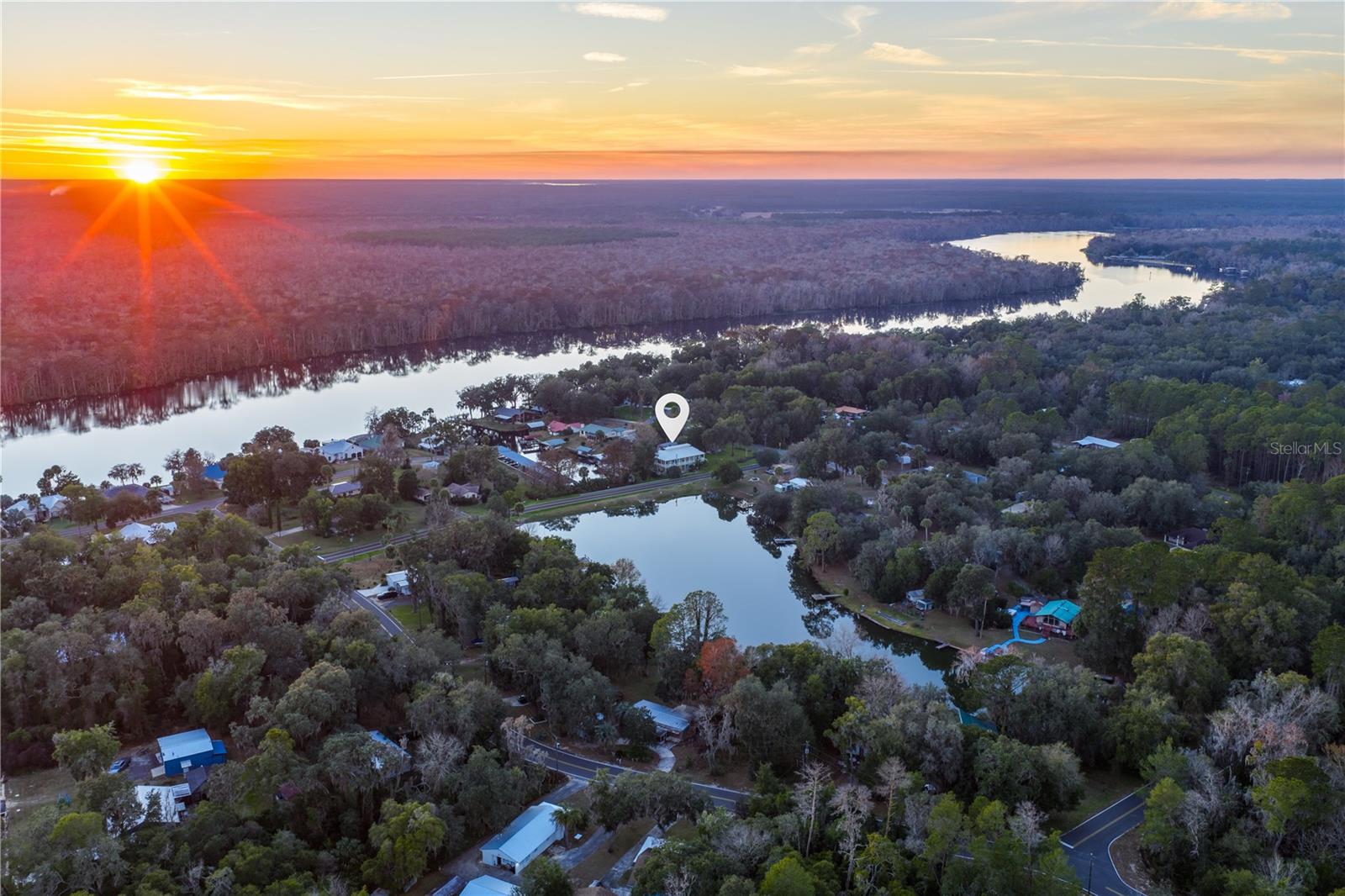 301 Saratoga, Satsuma, FL 32189